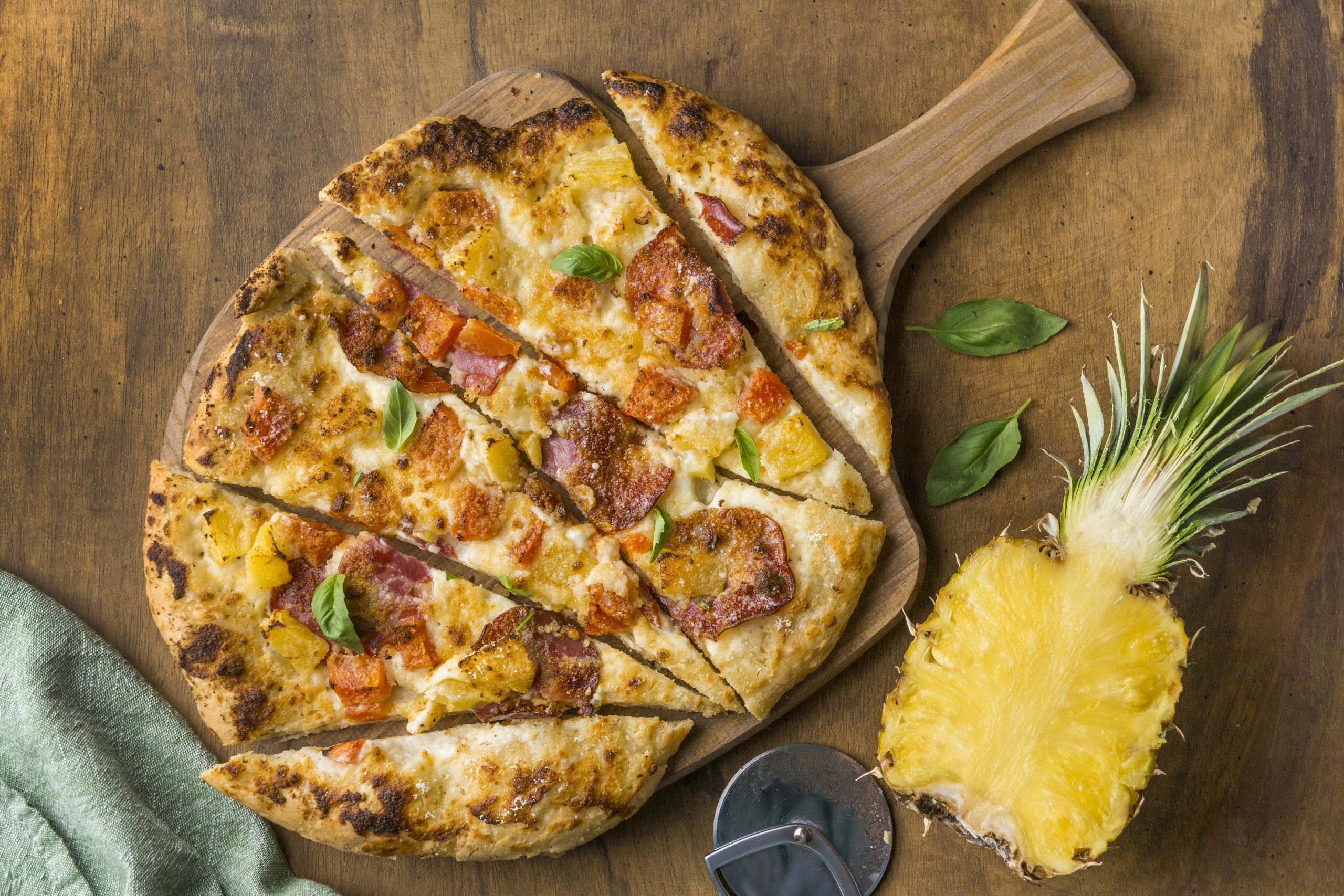 Pineapple Pizza 