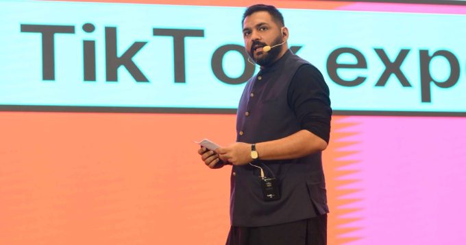 umais-naveed-tik-tok